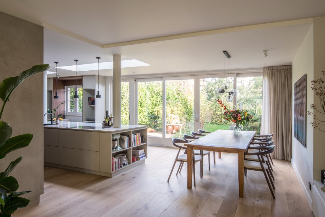 Elegante en karakteristieke woonkeuken met veel natuurlijk licht - The ...